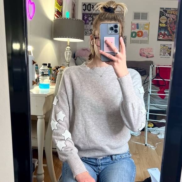 27 Miles Malibu Cashmere Star Patch Crewneck Lightly Distressed Sweater - Picture 2 of 14